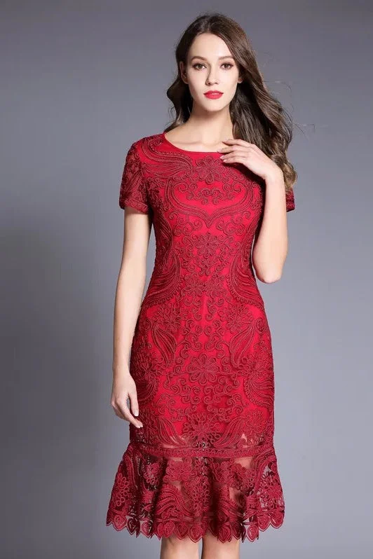 sleeveless dressEmbroidered Lace Fishtail Dress